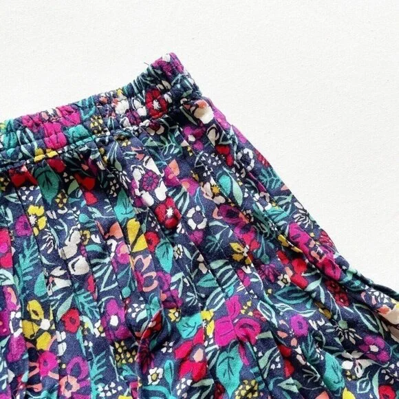 Crazy 8 Floral Pleated Skirt Size 5/6 - Picture 2 of 4